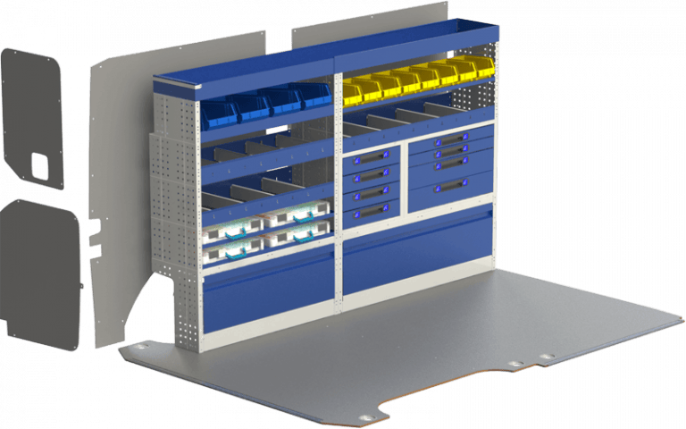 Exemple d'aménagement Sprinter avec étagère : 1 tiroir à tiroirs, maillets coulissants et en haut des étagères avec bacs coulissants et séparateurs.